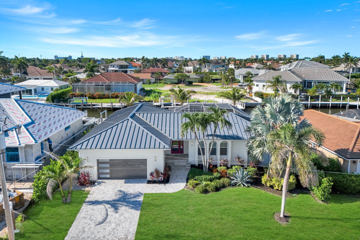 819 Perrine Ct