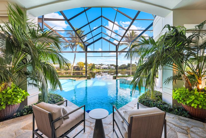 27241 Ibis Cove Ct