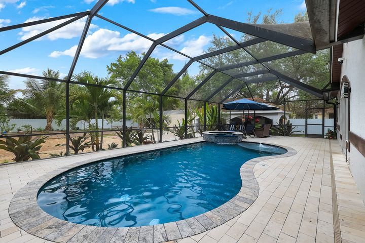 5140 17th Ct SW
