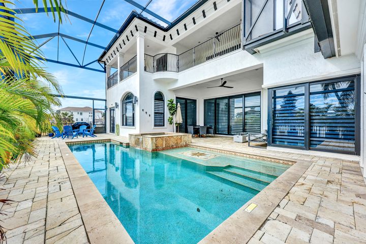 494 Seagull Ave