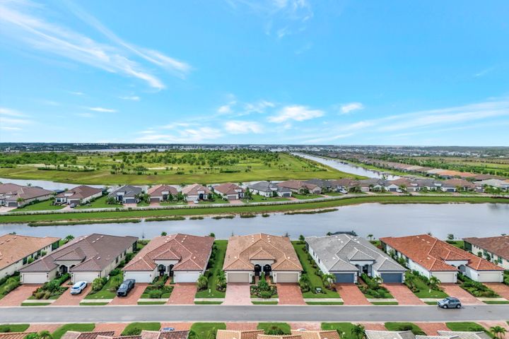 17408 Corsini Dr