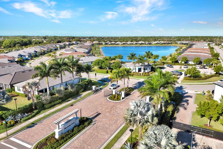 2171 Yellowfin Cir