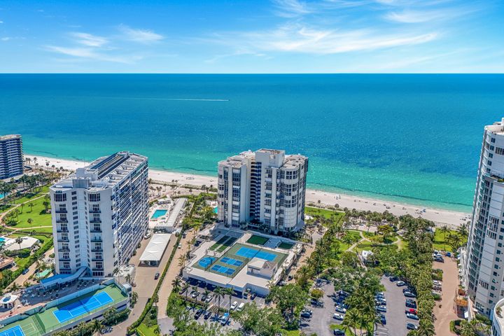 4051 Gulf Shore Blvd N