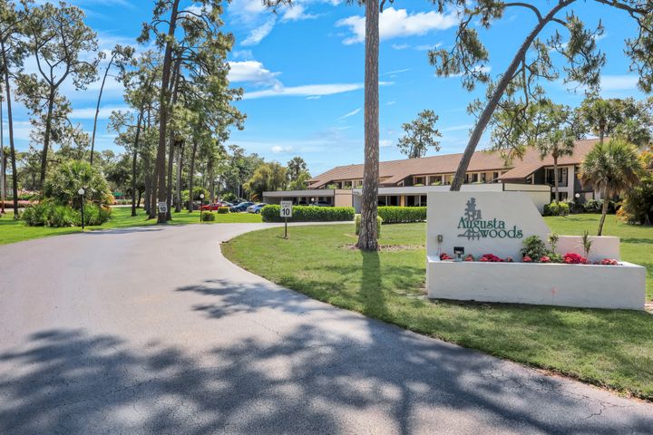 5857 Rattlesnake Hammock Rd