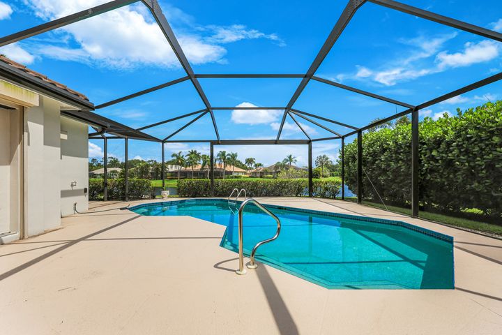 11726 Night Heron Dr