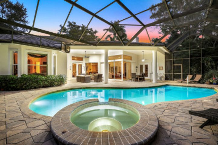 602 Springline Dr