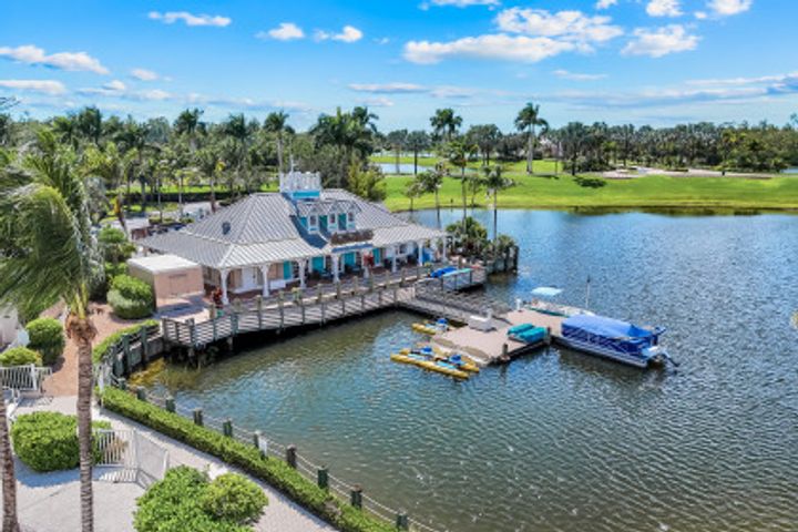 14883 Edgewater Cir