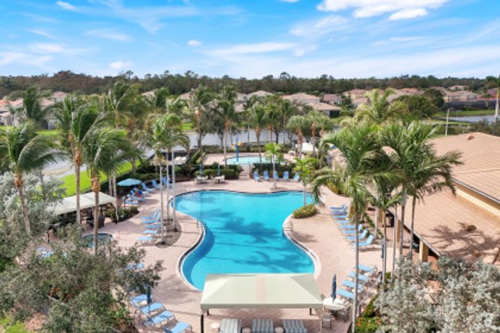 6619 Marbella Dr