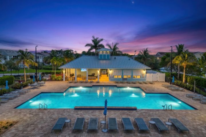 4619 Arboretum Cir