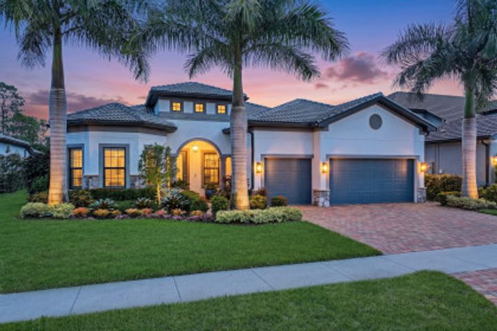 9583 Curlew Dr