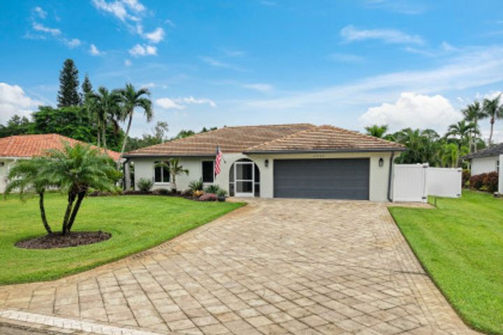 27120 Edenbridge Ct